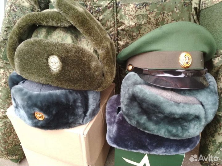 Офицерская зимняя меховая шапка