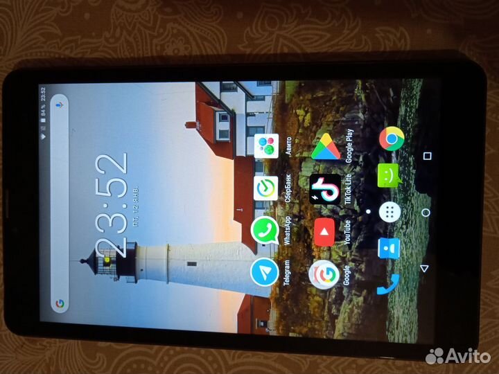 Digma 2/16Gb 4G 8дюймов