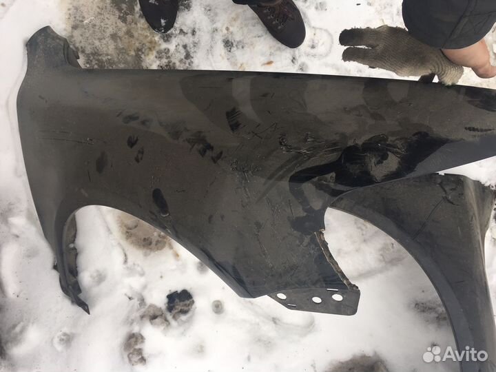 Фольксваген Туарег 2002-07г крыло правое левое