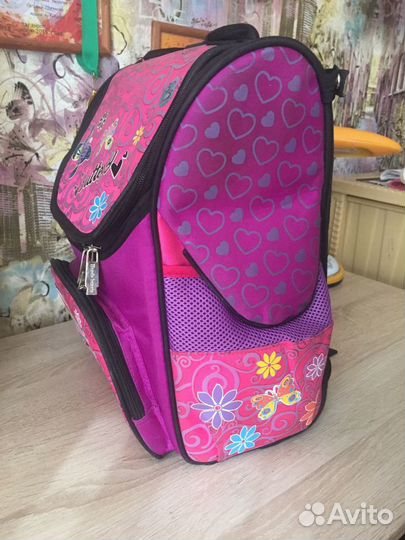 Рюкзак школьный ортопедический для девочки