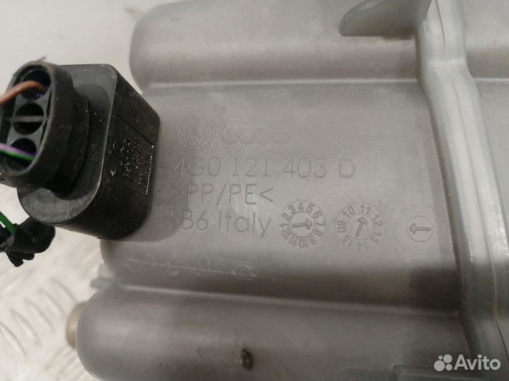 Бачок расширительный Audi A6