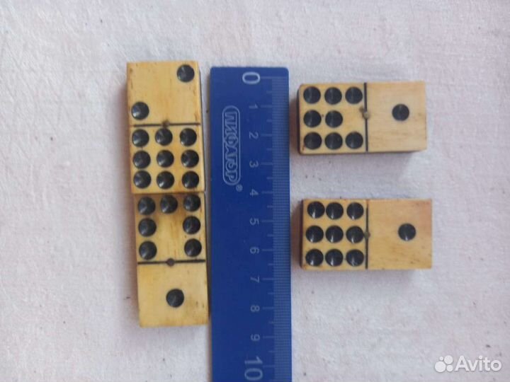 Старинное 55 штук домино, кость