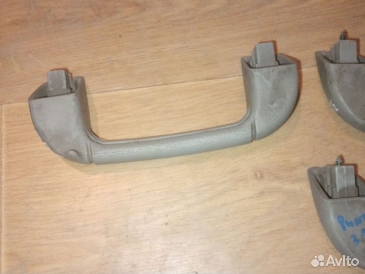 Ручка потолка Фиат пунто 1