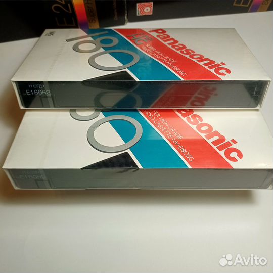 Видеокассеты vhs новые в упаковке