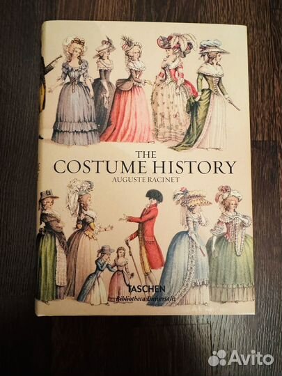 Costume History Auguste Racinet - книга-фотоальбом