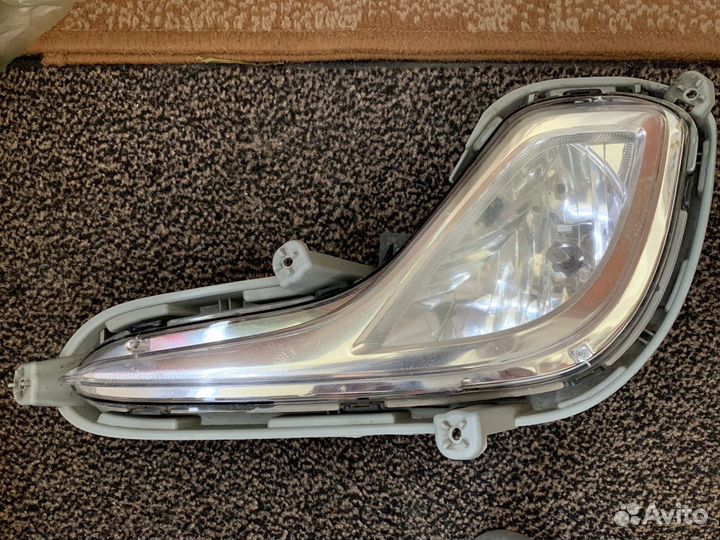 Левая противотуманная фара для Hyundai Solaris