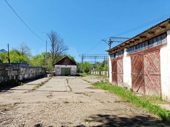 Производство, 1600 м²