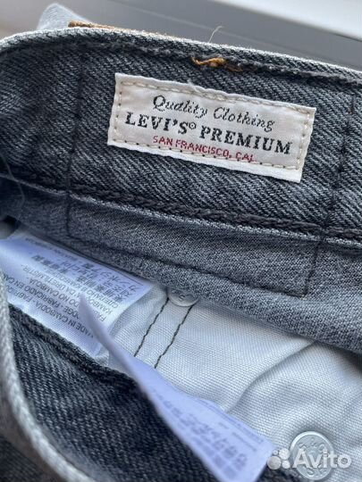 Шорты levis