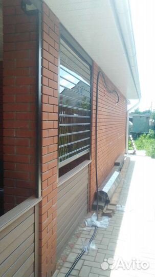 Ремонт автоматических ворот, ролет и шлагбаумов