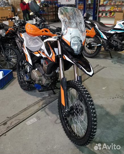 Мотоцикл Adventure 250 (с птс)