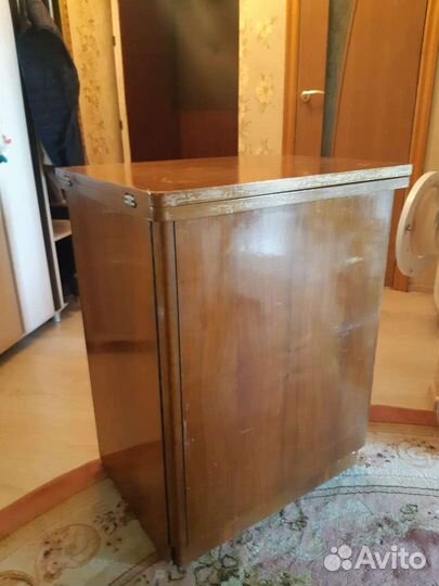 Швейная машинка LADA