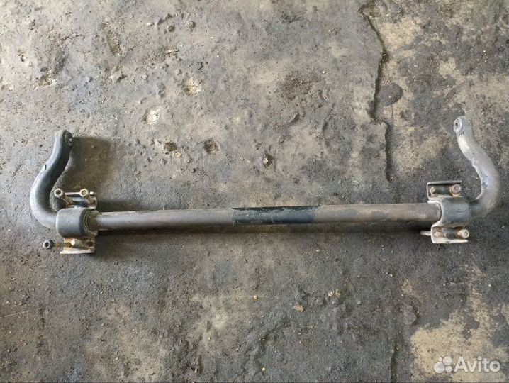 Стабилизатор поперечной устойчивости передний