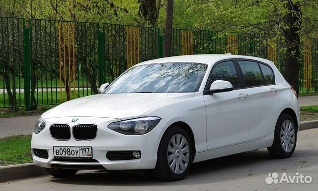 Стекло лобовое на Бмв Ф20