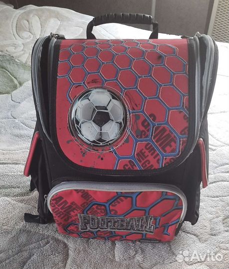 Школьный рюкзак