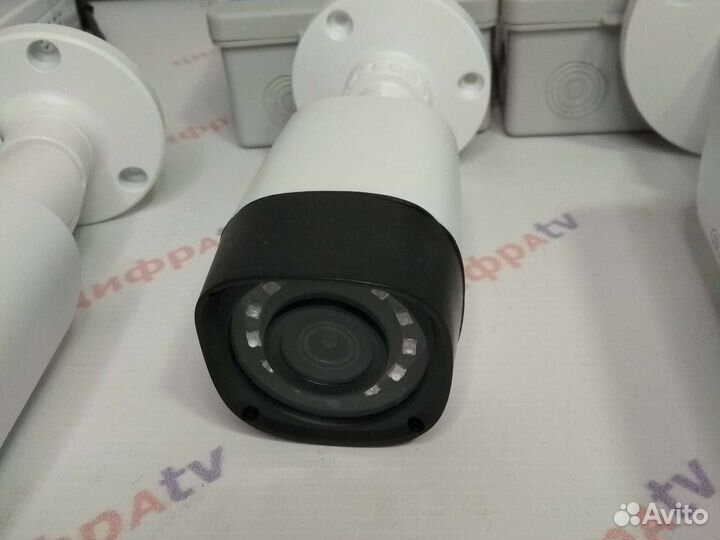 Видеонаблюдение 11 камер IP с микрофоном 4Мп