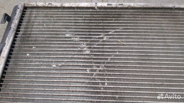 Радиатор охлаждения двигателя BMW X3 E83, 2007