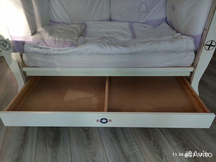 Детская кроватка troll