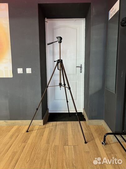 Штатив для фотоаппарата или проектораDexp WT-3770