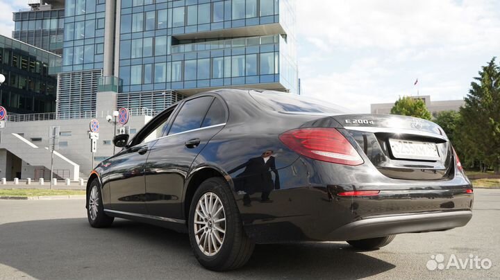 Трансфер в/из Аэропорта