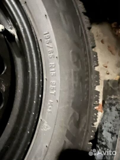 Pirelli Ice Zero 2 195/65 R15 95T