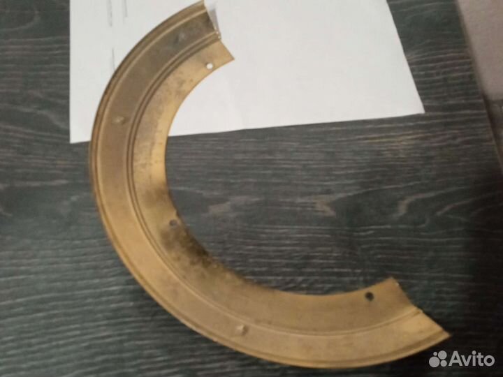 Декор от бра-светильника