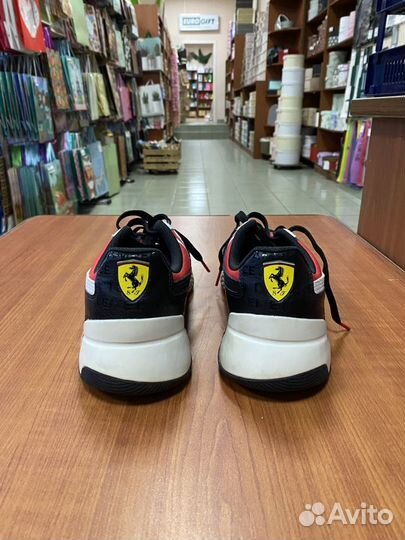 Кроссовки Puma Ferrari SF