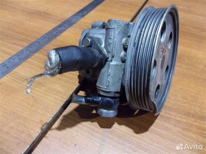 Насос гидроусилителя руля Audi A4 8EC BWE 2004