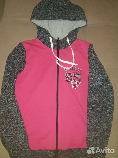 Спортивный костюм