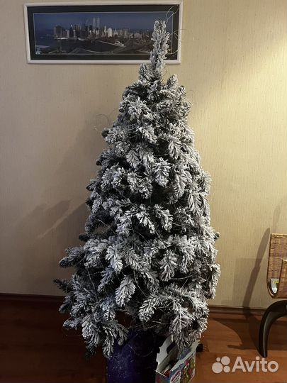 Ель искуственная литая 180 заснеженная