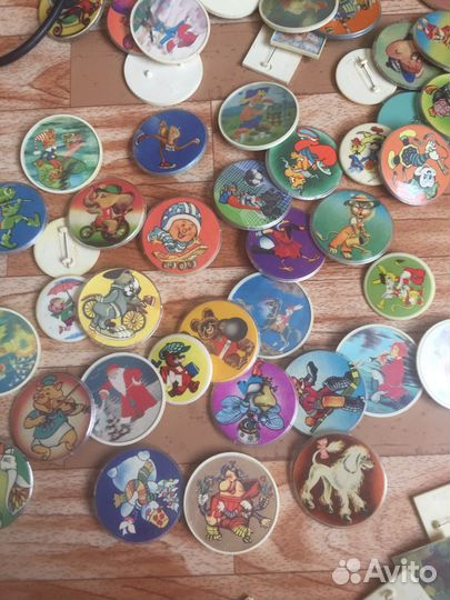 Детские значки СССР