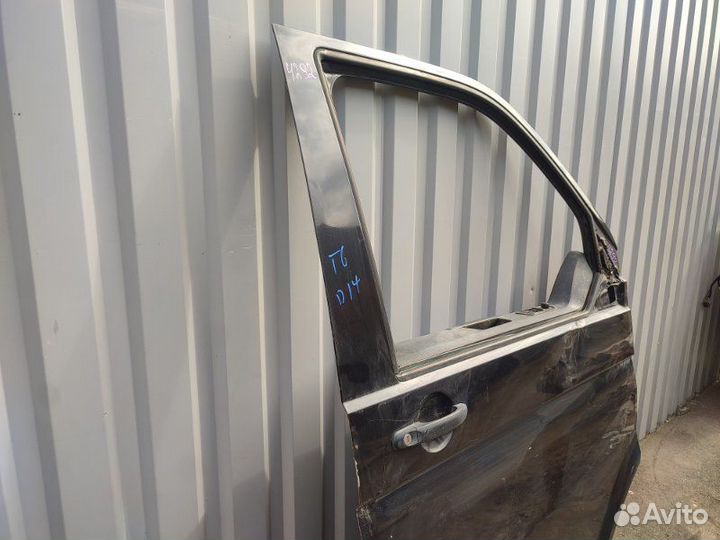 Дверь передняя правая Volkswagen Transporter T5