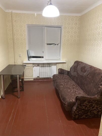 Комната 10,7 м² в 6-к., 4/4 эт.