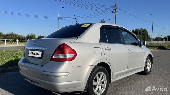 Nissan Tiida 1.6 AT, 2012, 130 000 км