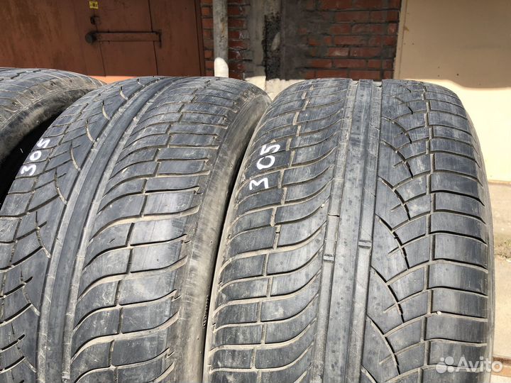 Michelin 4x4 Diamaris 255/50 R19 и 285/45 R19