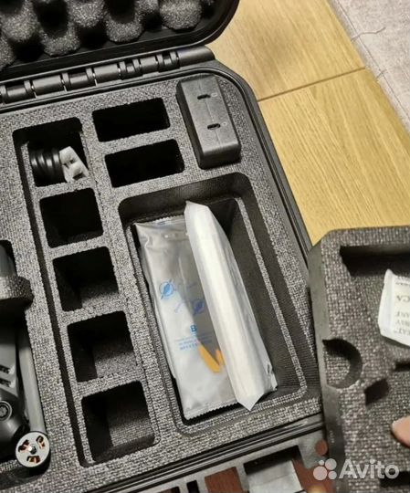 Квадрокоптер dji mavic 3t thermal новый