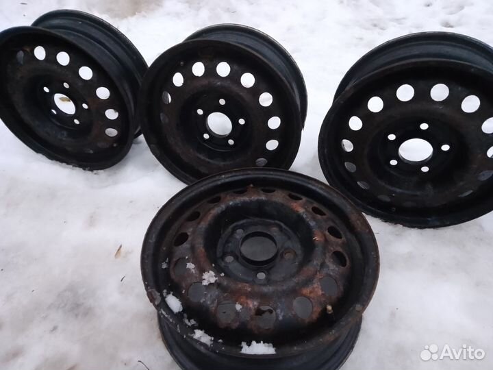 Автомобильные диски r16