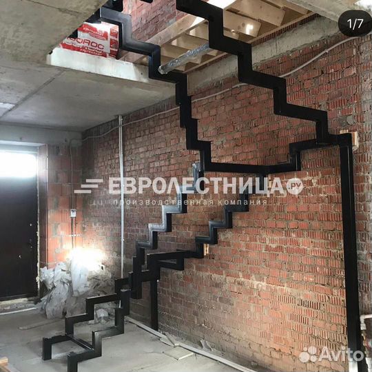 Лестница на металле