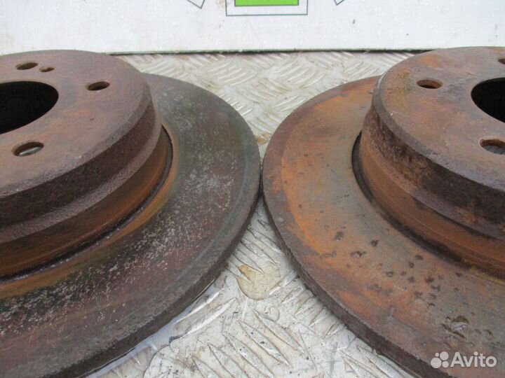 Диски тормозные задние Mercedes Benz W210 1999г