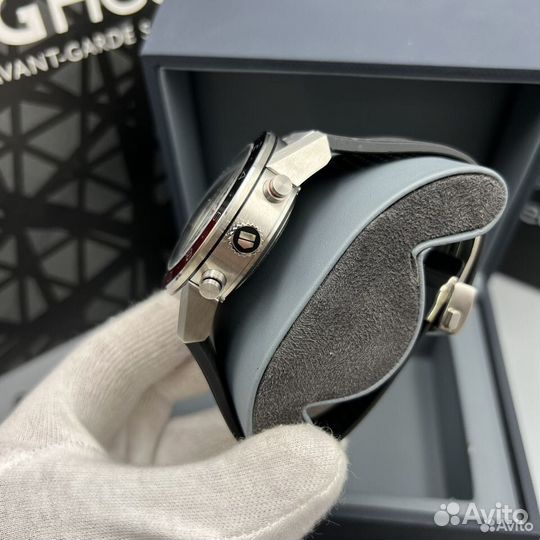 Часы мужские кварцевые