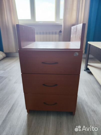 Стол компьютерный угловой