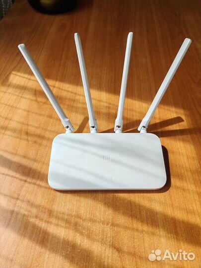 Wi-Fi Роутер Xiaomi Mi Wi-Fi Router 4A