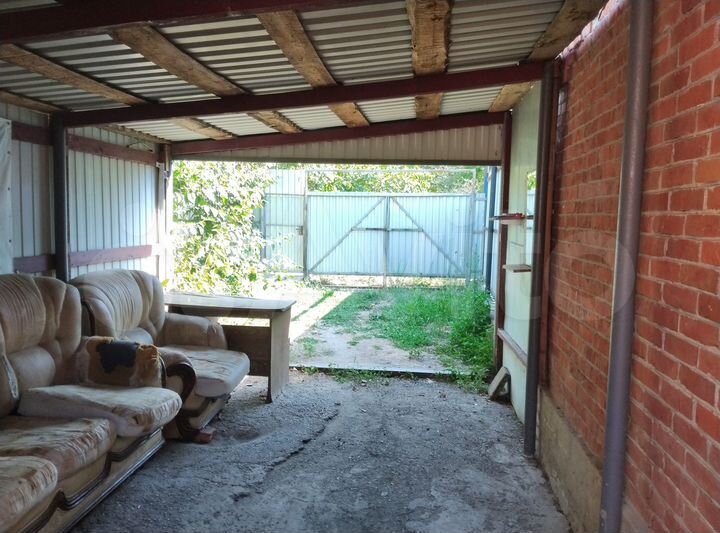 Дом 38 м² на участке 5 сот.