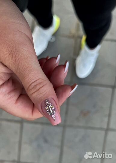 Маникюр педикюр Наращивание ногтей