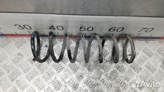 Пружина задняя mazda 3 1 (HBR14LY01)