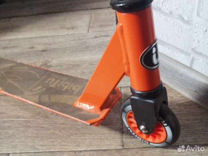 Трюковой самокат