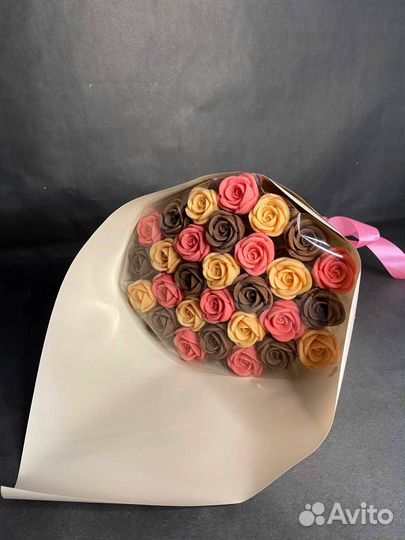 Шоколадные Розы к 14 Февраля - 29 шт в Букете