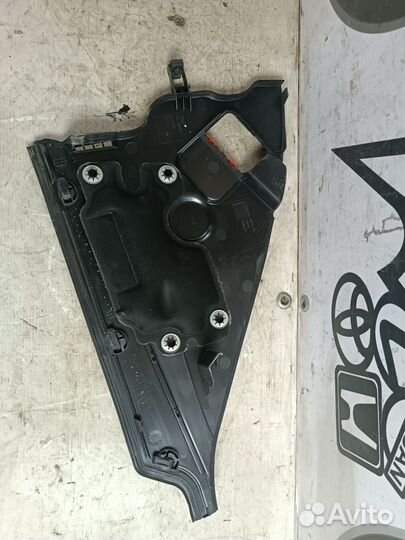 Накладка моторного отсека BMW 1 юF20