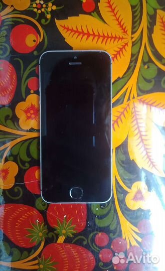 Телефон iPhone 5se