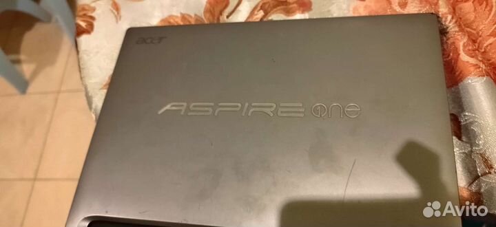 Acer aspire one