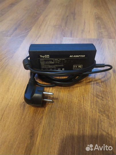 Продам блок питания на ноутбук